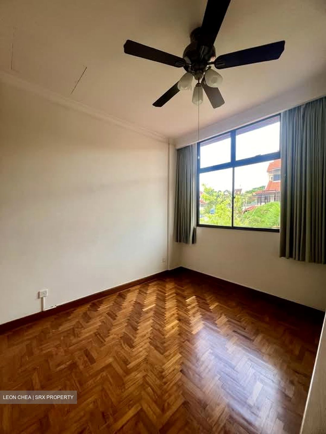 Peakville Walk (D16), Terrace #567703431